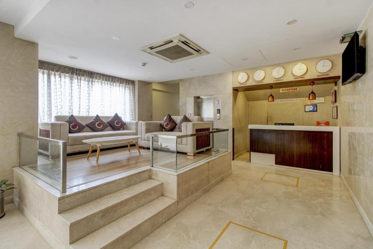 La Sara Regent Bangalore Exterior foto
