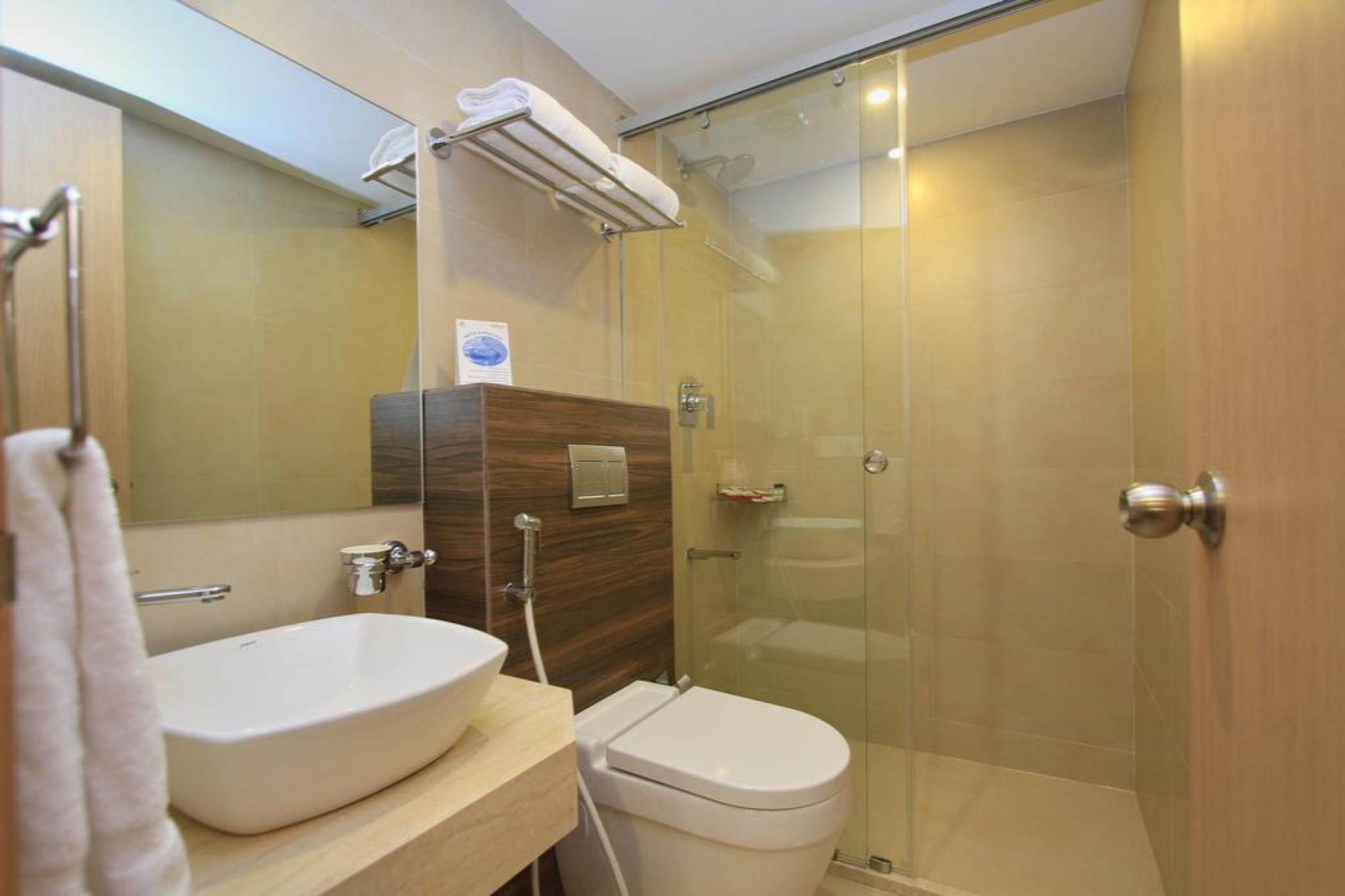 La Sara Regent Bangalore Exterior foto